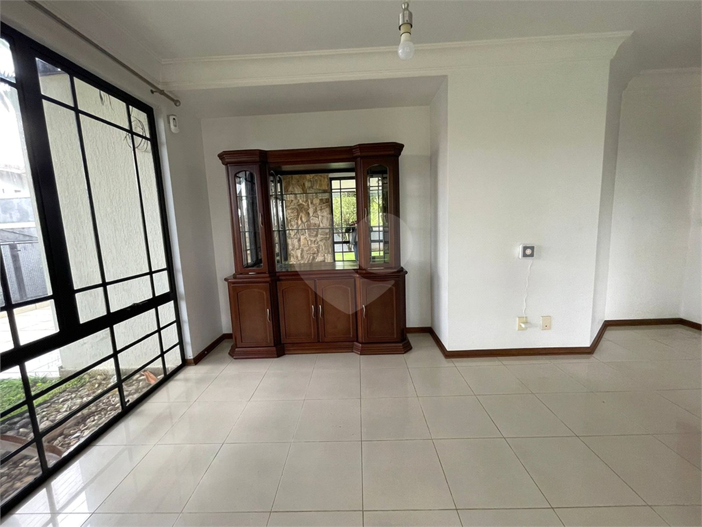 Casa à venda com 3 quartos, sendo 1 suíte, em Jardim Tapajós, Atibaia, SP