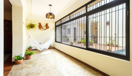 Sobrado à venda com 4 quartos, sendo 1 suíte,  em Jardim Prudência, São Paulo, SP