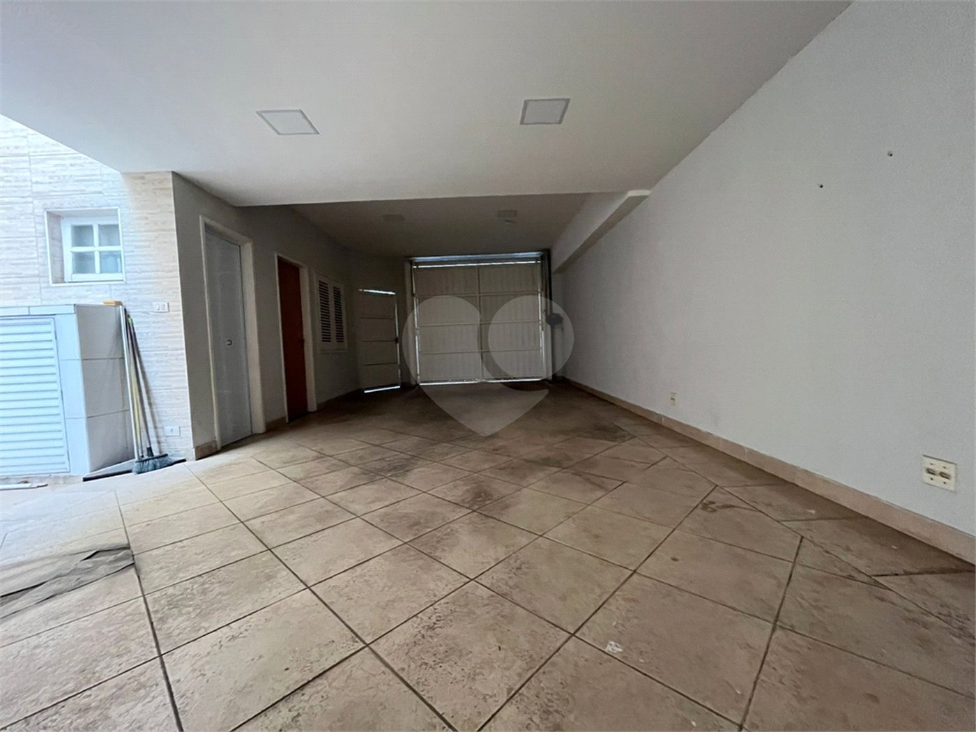 Casa à venda com 4 quartos, sendo 1 suíte, em Vila Maria Alta, São Paulo, SP