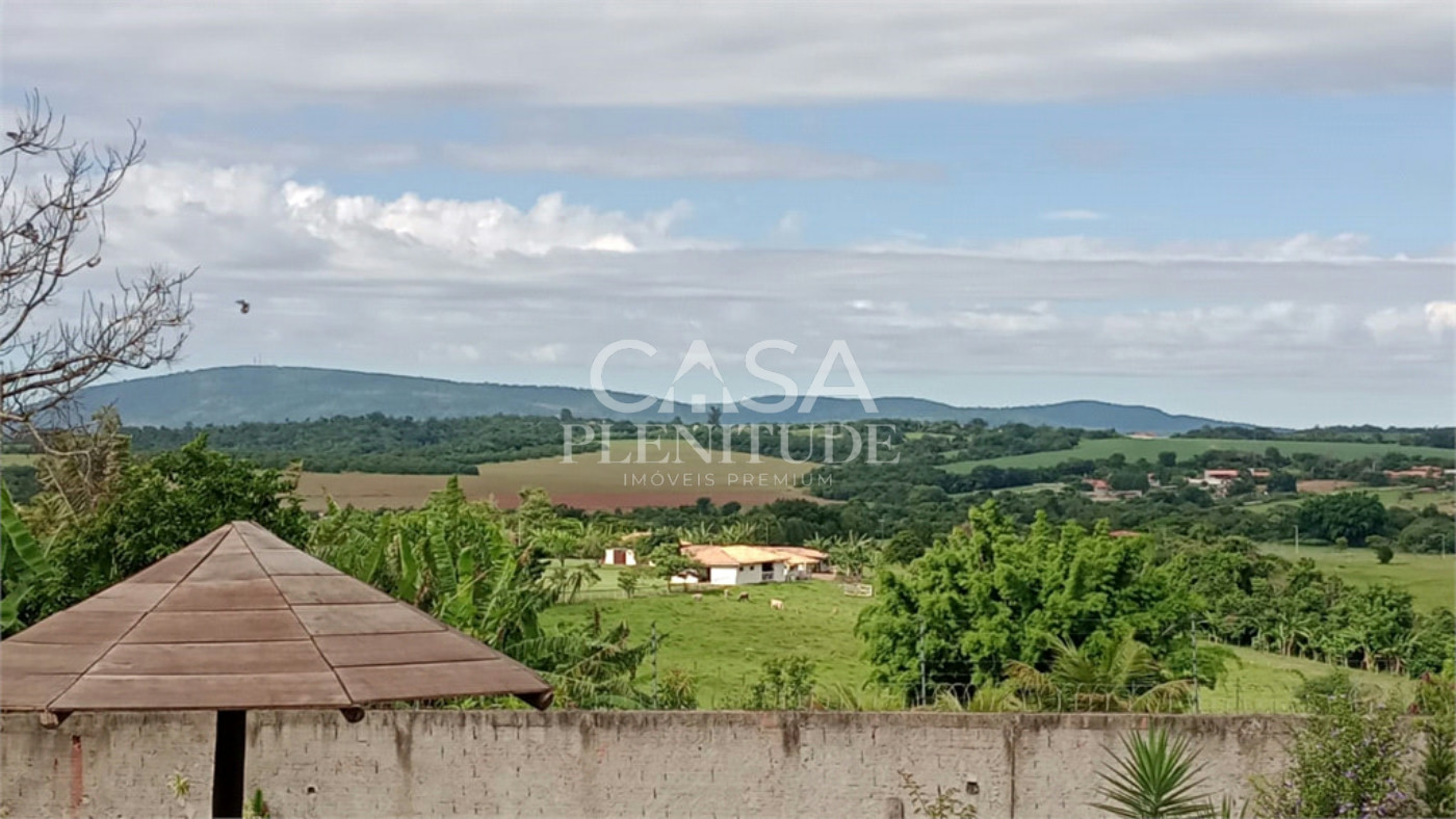 Chácara à venda com 3 quartos em Caguassu, Sorocaba, SP