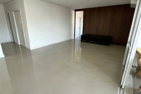 Apartamento à venda com 3 suítes em Vila Andrade, São Paulo, SP