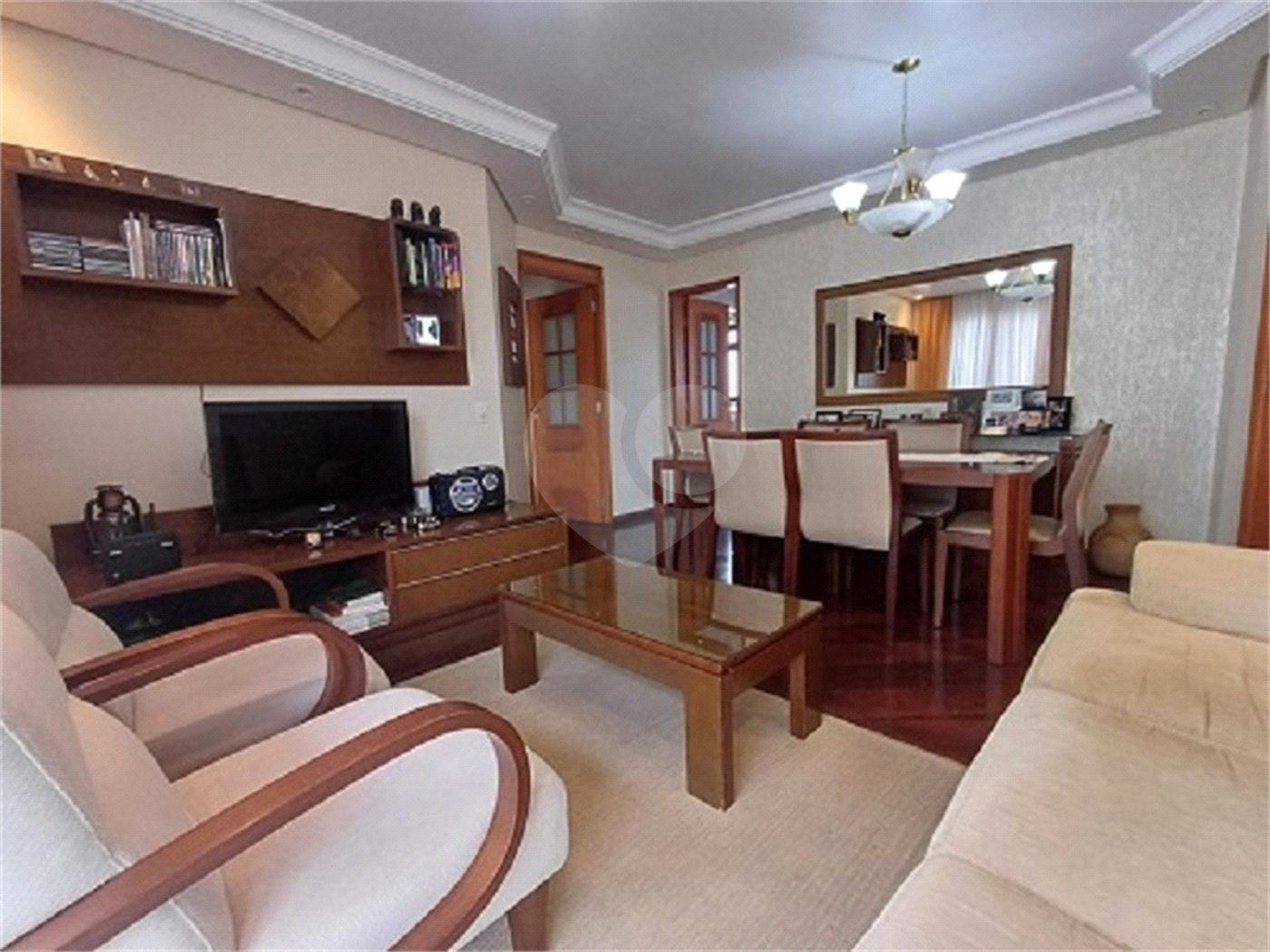Apartamento à venda com 3 quartos, sendo 1 suíte, em Vila Monumento, São Paulo, SP