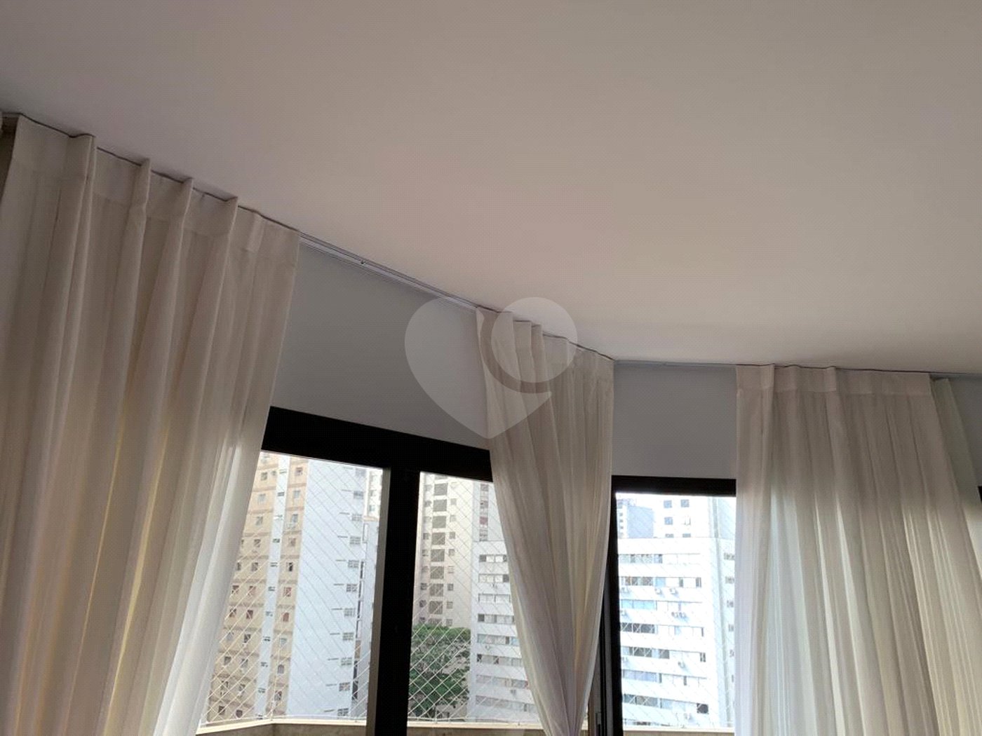 Apartamento à venda com 3 quartos, sendo 1 suíte, em Paraíso, São Paulo, SP