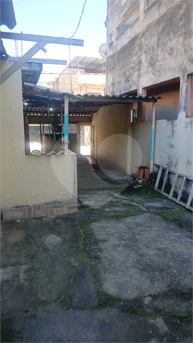 Casa à venda com 3 quartos em Santíssimo, Rio de Janeiro, RJ