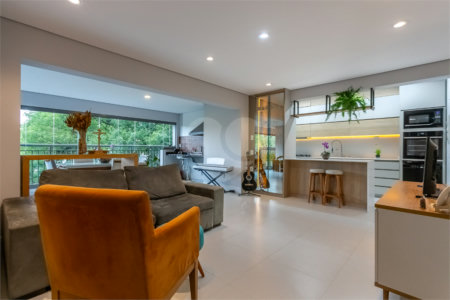 Apartamento à venda com 3 suítes em Jardim Prudência, São Paulo, SP