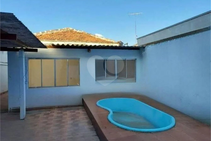 Casa Térrea à venda com 3 quartos em Tremembé, São Paulo, SP