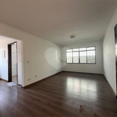 Sobrado à venda com 3 quartos em Horto Florestal, São Paulo, SP