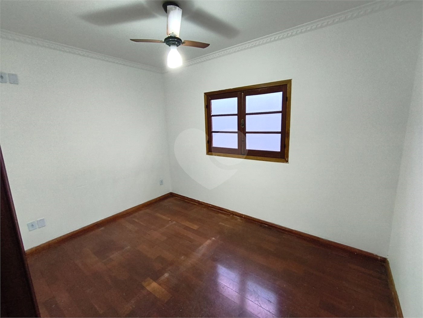 Casa à venda com 7 quartos, sendo 2 suítes,  no Centro, Itapetininga, SP