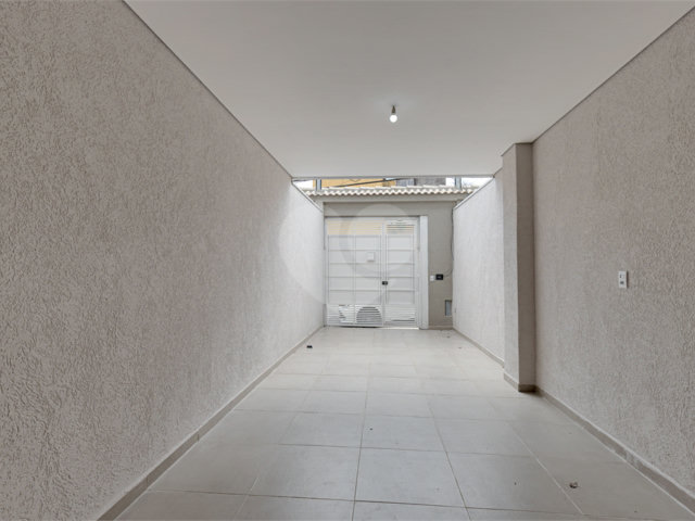 Sobrado à venda com 3 quartos, sendo 1 suíte,  em Cupecê, São Paulo, SP
