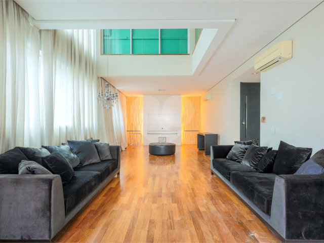 Apartamento à venda com 4 suítes,  em Jardim Europa, São Paulo, SP