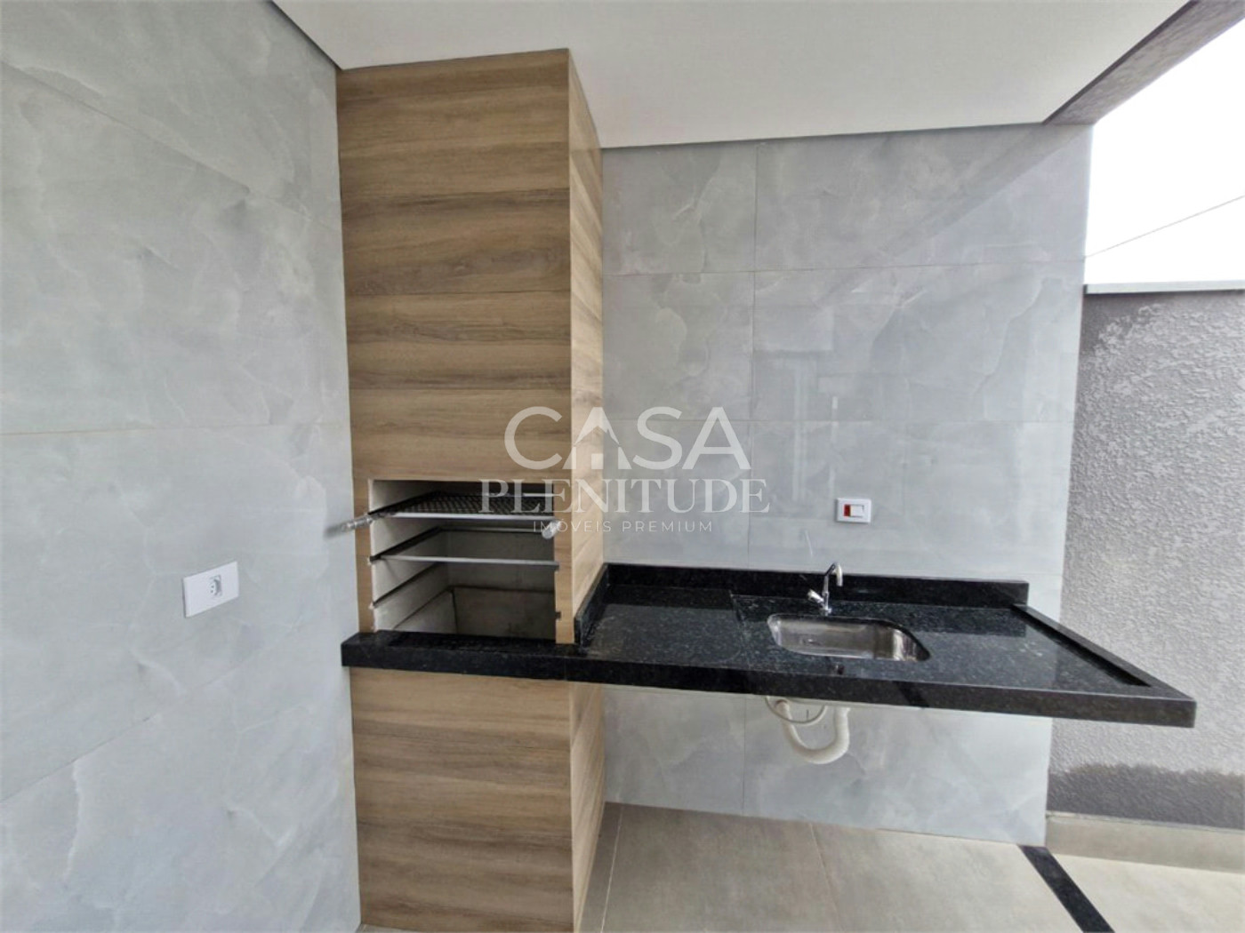 Casa em condomínio à venda com 3 quartos, sendo 1 suíte, em Cajuru do Sul, Sorocaba, SP