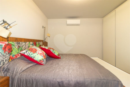 Casa à venda ou para alugar com 3 quartos, sendo 1 suíte, em Butantã, São Paulo, SP