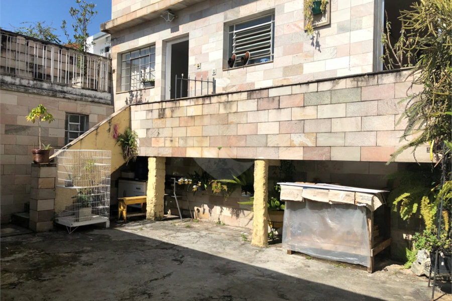 Casa à venda com 4 quartos em Santana, São Paulo, SP
