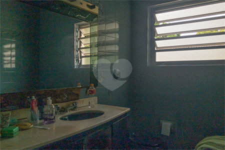 Casa à venda com 3 quartos, sendo 2 suítes, em Granja Julieta, São Paulo, SP