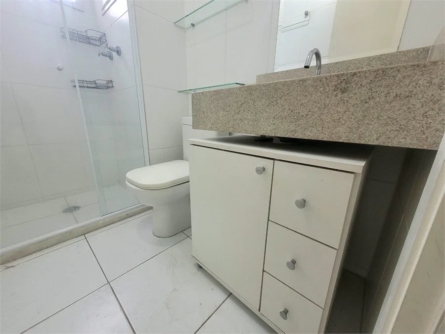 Apartamento à venda com 2 quartos em Vila Anastácio, São Paulo, SP
