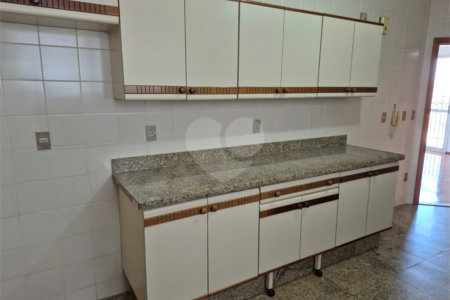 Apartamento à venda ou para alugar com 3 quartos, sendo 1 suíte, no Centro, Araraquara, SP