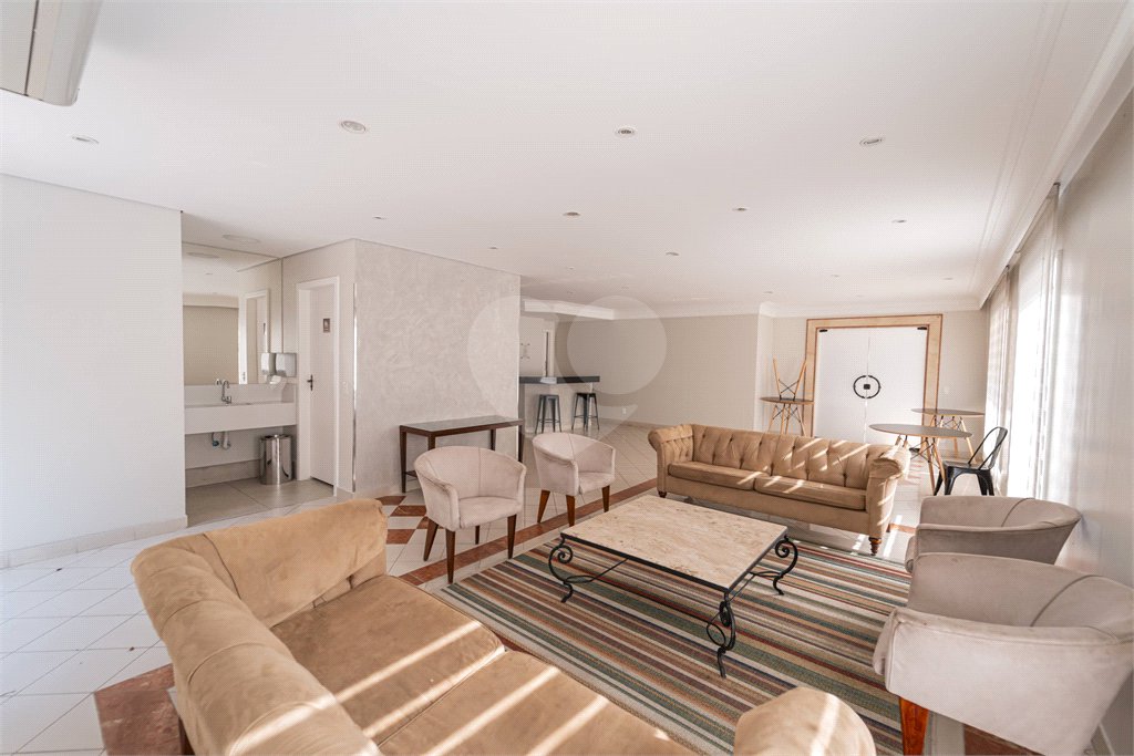 Apartamento à venda com 3 quartos, sendo 1 suíte,  em Vila Mascote, São Paulo, SP