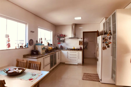 Casa no Damha I.