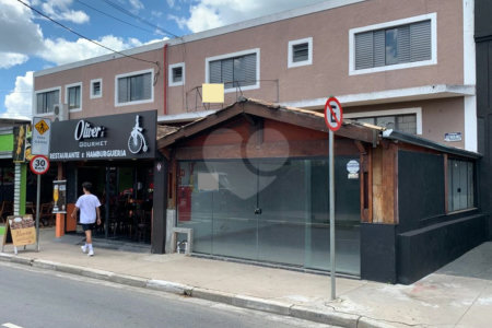 Salão Comercial 150m² na Lucas Nogueira Garcez - Atibaia - SP