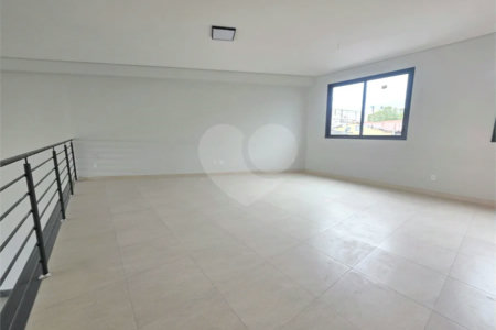 Prédio Comercial para Locação no Jardim Santo Antônio em Valinhos/SP