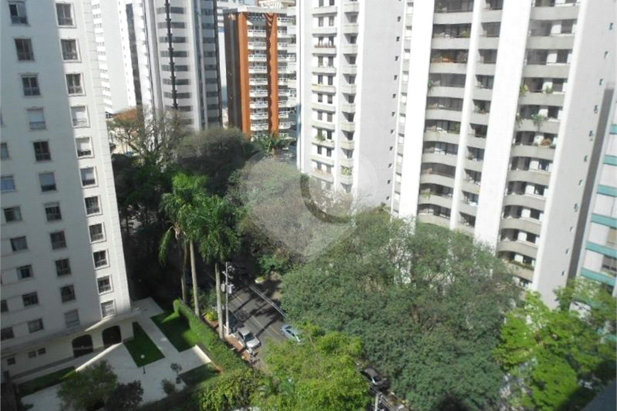 Apartamento à venda ou para alugar com 3 quartos, sendo 1 suíte,  em Paraíso, São Paulo, SP