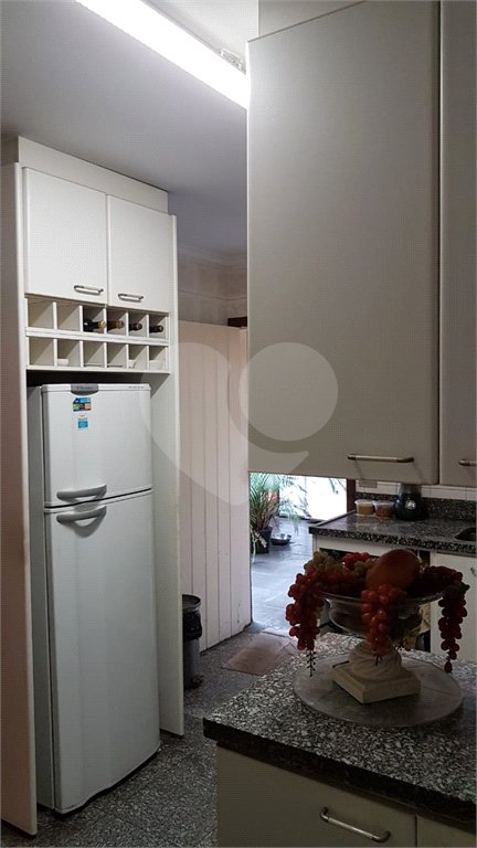Sobrado à venda com 3 suítes em Vila Gumercindo, São Paulo, SP