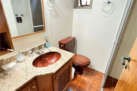 Apartamento com 2 Quartos e 2 Vagas à Venda em Pitangueiras – Guarujá/SP