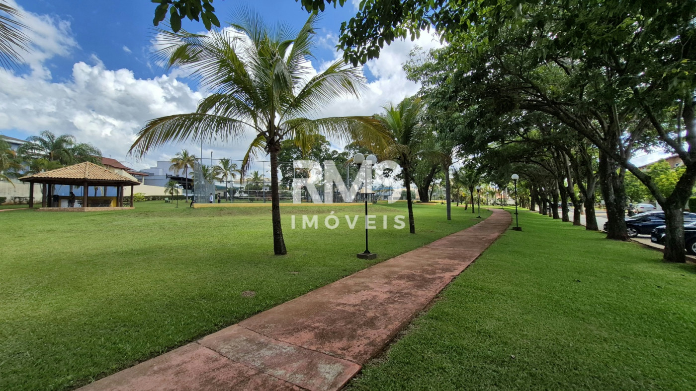 Casa à venda com 3 suítes no condomínio Granja Olga II, Sorocaba - SP