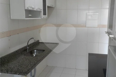 Apartamento à venda com 2 quartos em Vila Cruz das Almas, São Paulo, SP