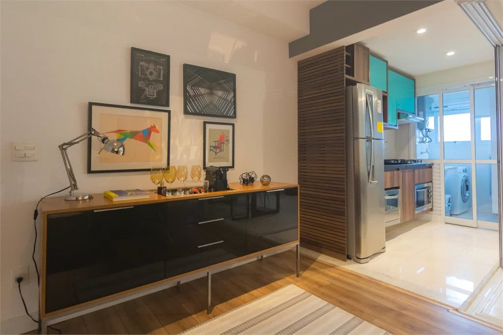Apartamento à venda com 2 quartos, sendo 1 suíte,  em Vila Gertrudes, São Paulo, SP