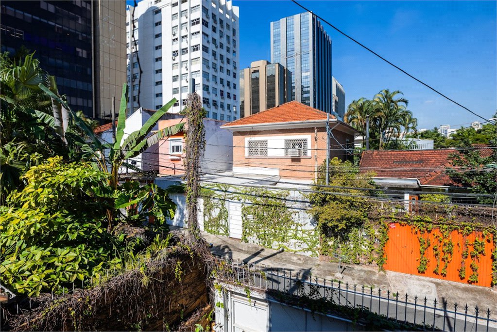 Casa à venda com 2 quartos, sendo 1 suíte, em Jardim Paulistano, São Paulo, SP