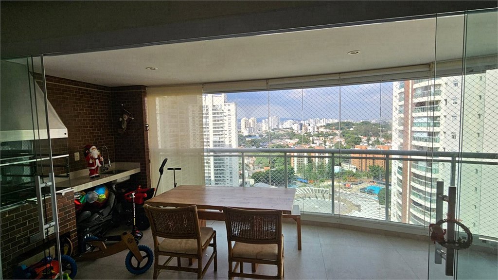 Apartamento à venda com 3 quartos, sendo 1 suíte,  em Vila Leopoldina, São Paulo, SP