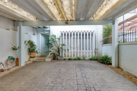 Sobrado à venda com 3 quartos, sendo 1 suíte,  em Alto da Boa Vista, São Paulo, SP