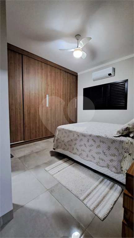 LINDA CASA NO CONDOMÍNIO PARQUE ATLANTA- Araraquara/SP