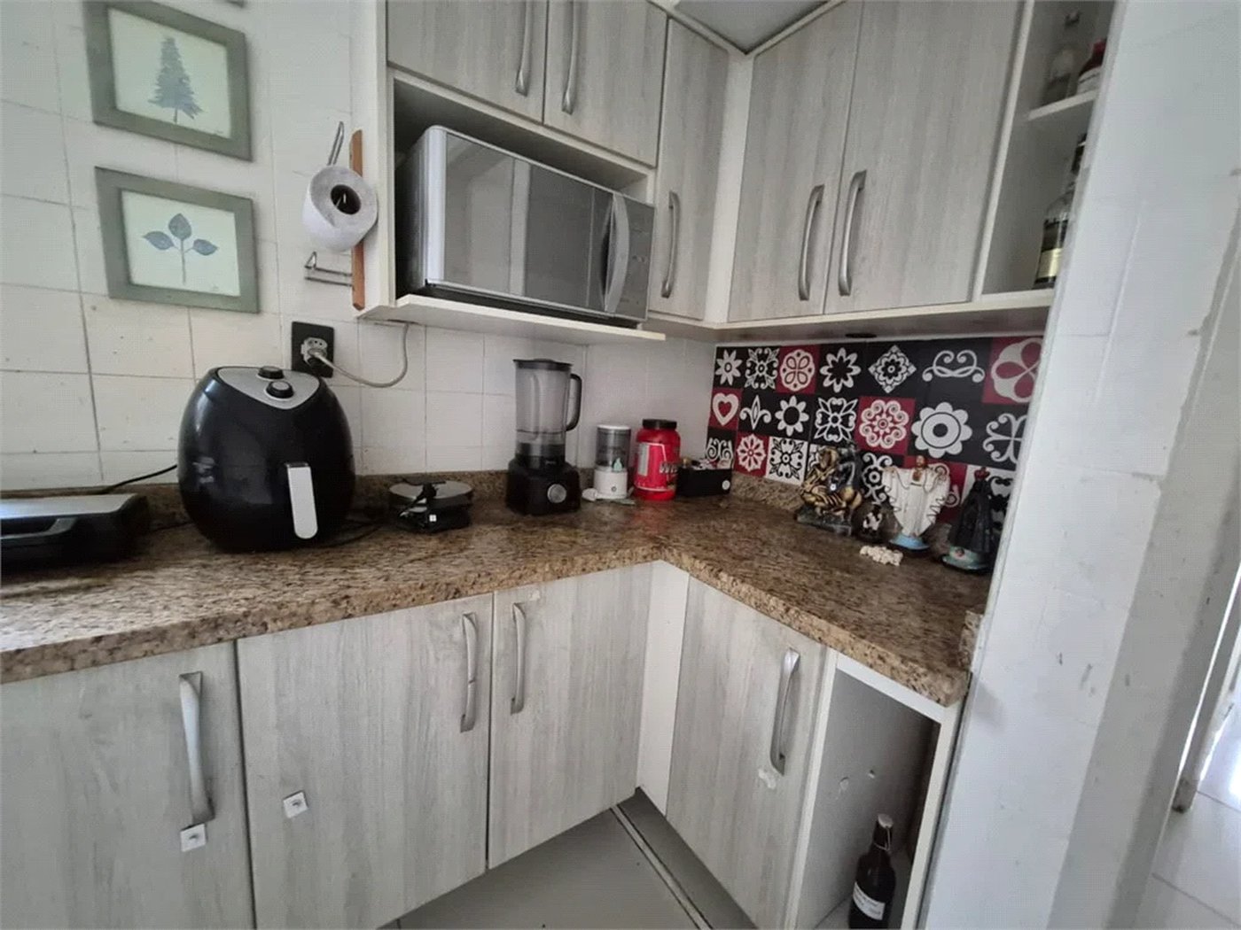 Sobrado à venda com 4 quartos, sendo 2 suítes, em Vila Romana, São Paulo, SP