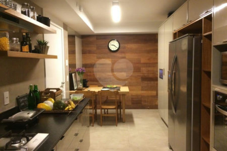 Apartamento à venda com 3 suítes em Granja Julieta, São Paulo, SP