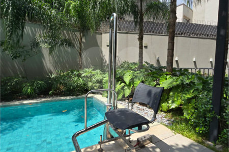 Apartamento à venda ou para alugar com 1 quarto em Pinheiros, São Paulo, SP