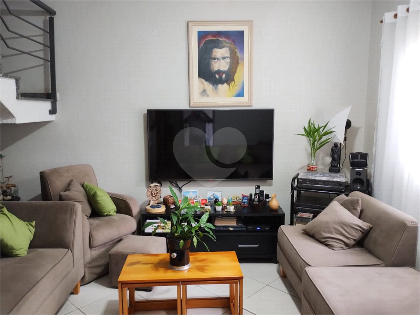 Sobrado à venda com 3 quartos, sendo 1 suíte,  em Vila Oliveira, Mogi das Cruzes, SP