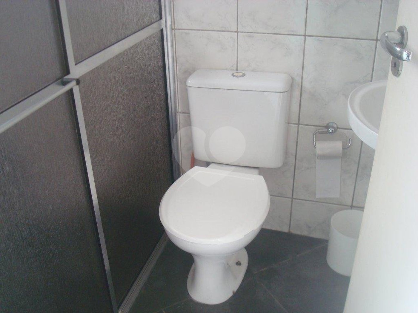 Sobrado à venda com 3 quartos, sendo 1 suíte,  em Parque Peruche, São Paulo, SP