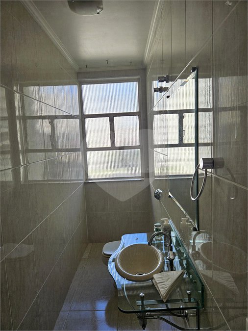 Apartamento à venda com 3 quartos, sendo 1 suíte,  em Itaim Bibi, São Paulo, SP