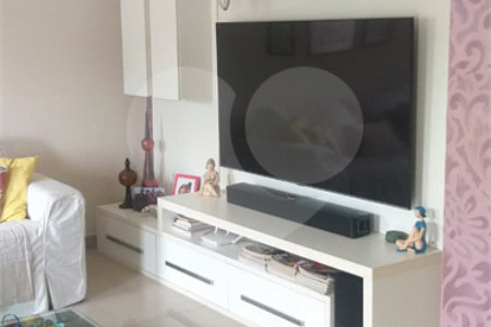 Casa à venda ou para alugar com 3 quartos, sendo 1 suíte, em Parque das Colinas, Valinhos, SP