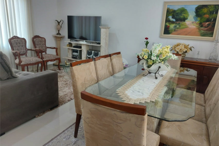 Casa à venda com 3 suítes em Santa Terezinha, São Bernardo do Campo, SP