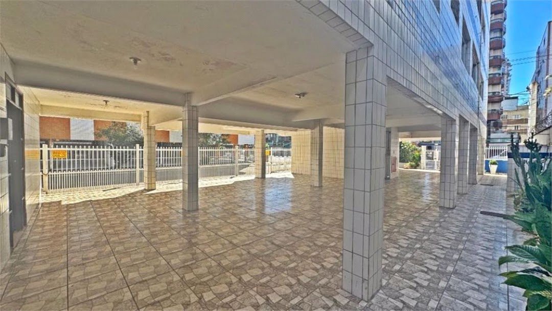 Apartamento Residencial à venda, Vila Guilhermina, Praia Grande - AP0381.