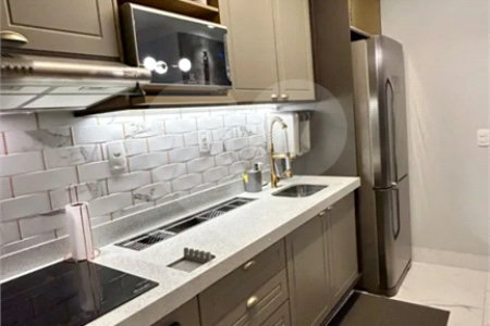 Apartamento à venda com 2 quartos, sendo 1 suíte,  em Cerâmica, São Caetano do Sul, SP
