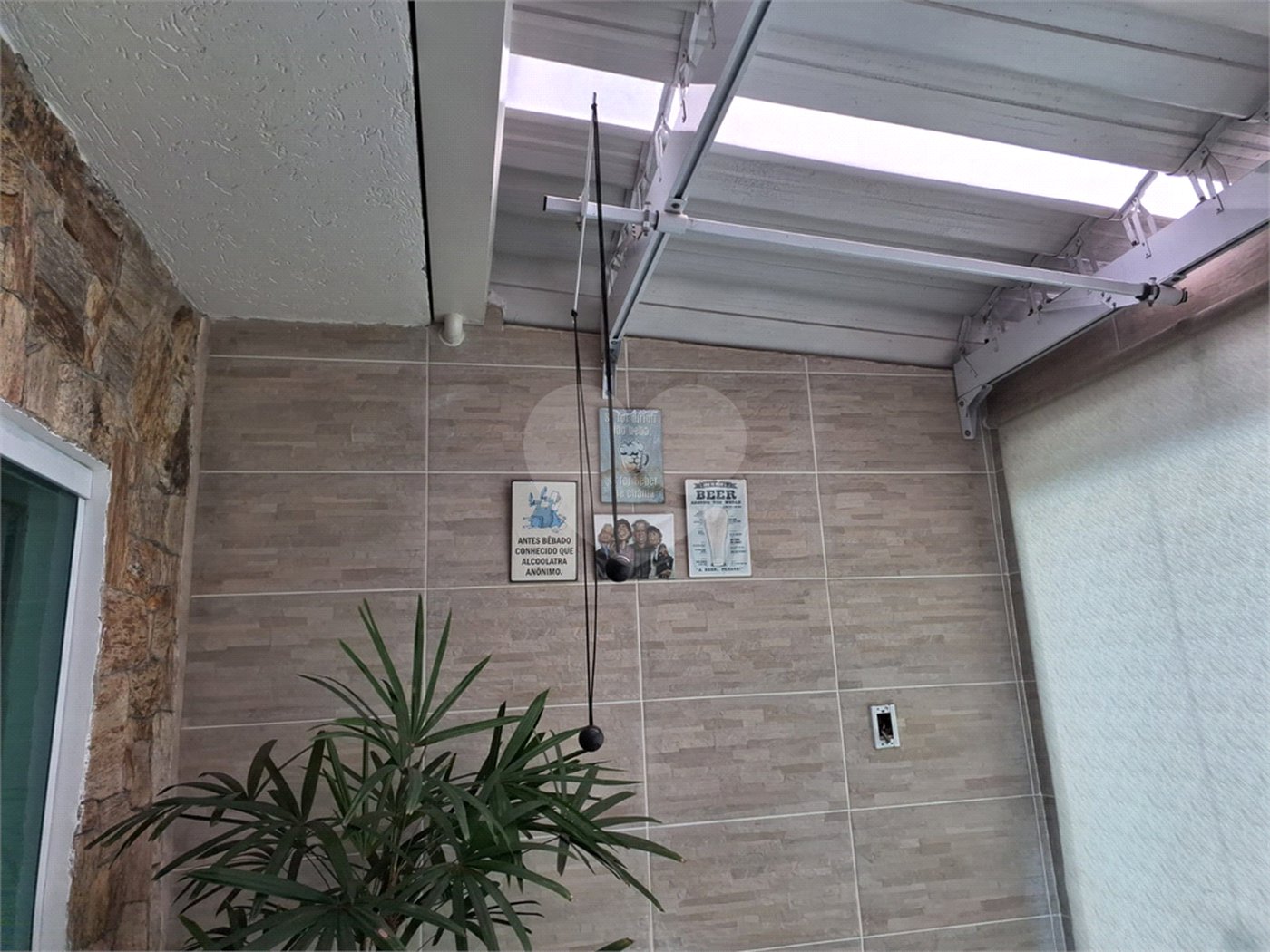 Sobrado à venda com 3 quartos, sendo 1 suíte, em Tremembé, São Paulo, SP