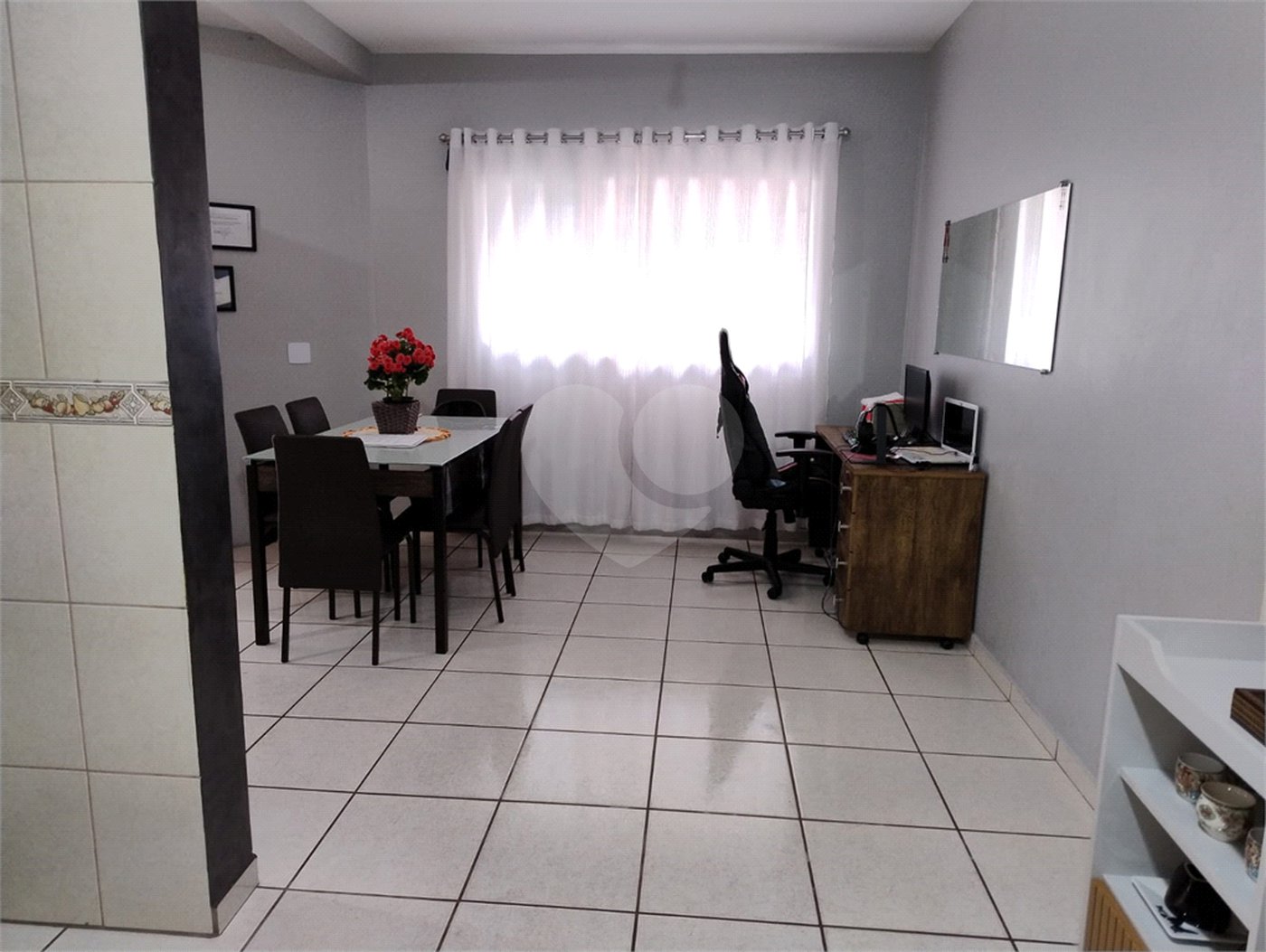 Casa à venda com 3 quartos, sendo 2 suítes, em Capela, Vinhedo, SP