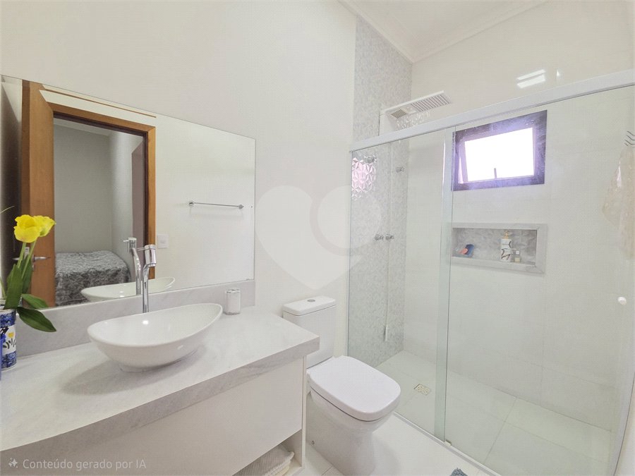 Casa à venda com 3 suítes no condomínio Village Ipanema I, Araçoiaba da Serra - SP