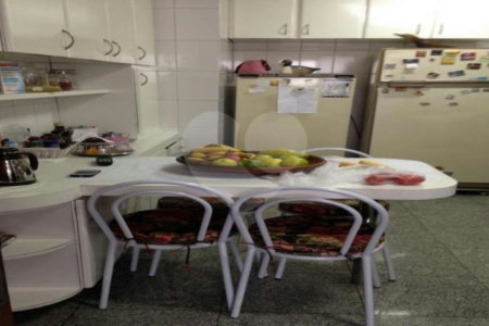 Apartamento à venda com 3 quartos, sendo 2 suítes, em Brooklin, São Paulo, SP