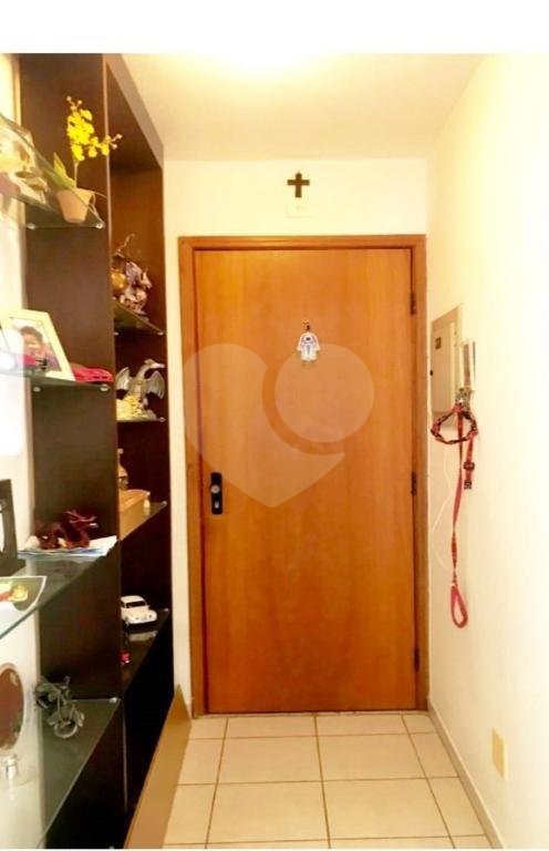 Apartamento à venda com 2 quartos em Aclimação, São Paulo, SP
