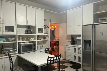 Casa Térrea à venda com 3 suítes em Alto da Boa Vista, São Paulo, SP